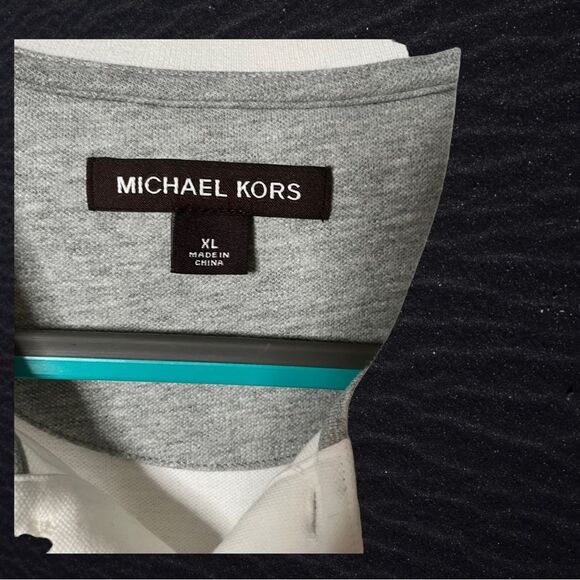 MICHAEL KORS men’s Short Sleeve Shirt with Gray Trim Size XL NWT - Picture 3 of 6
